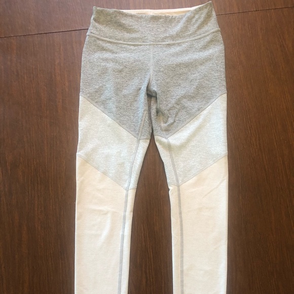 7/8 Springs Leggings - Picture 4 of 5
